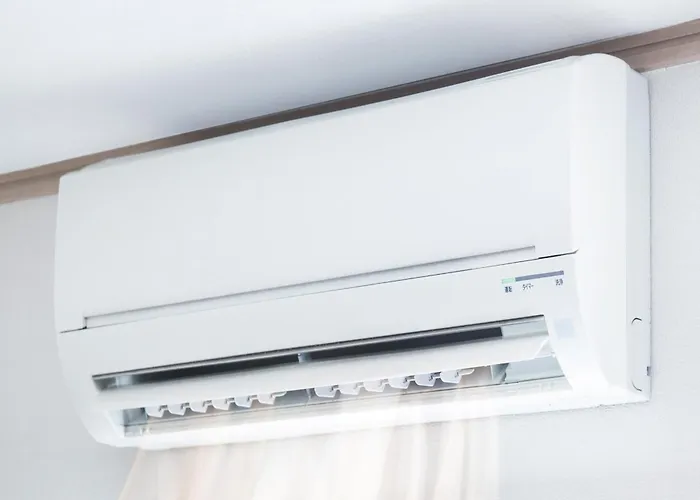 Vista Di Fantastico Pool - Happy * Maccagno