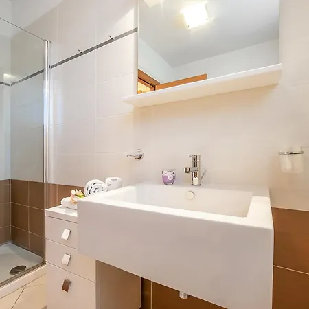 Vista Di Fantastico Pool - Happy Apartamento *