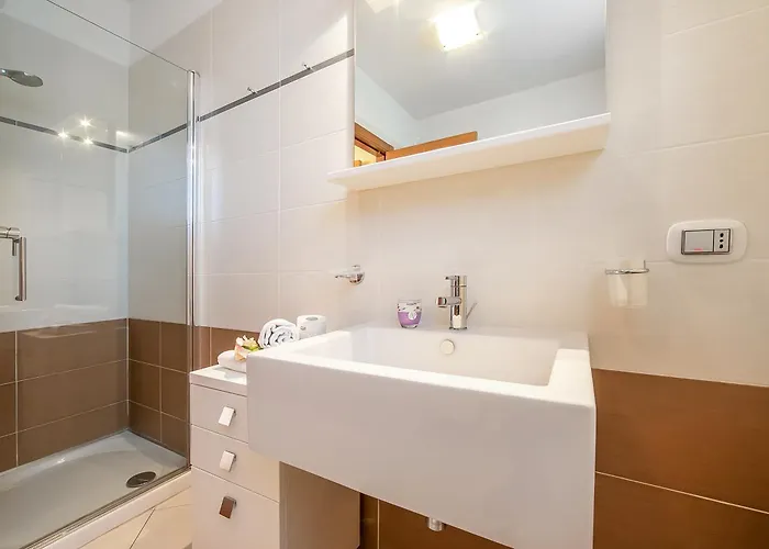 Vista Di Fantastico Pool - Happy Apartament *