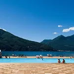 Daire Vista Di Fantastico Pool - Happy *