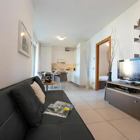 Vista Di Fantastico Pool - Happy Apartamento *